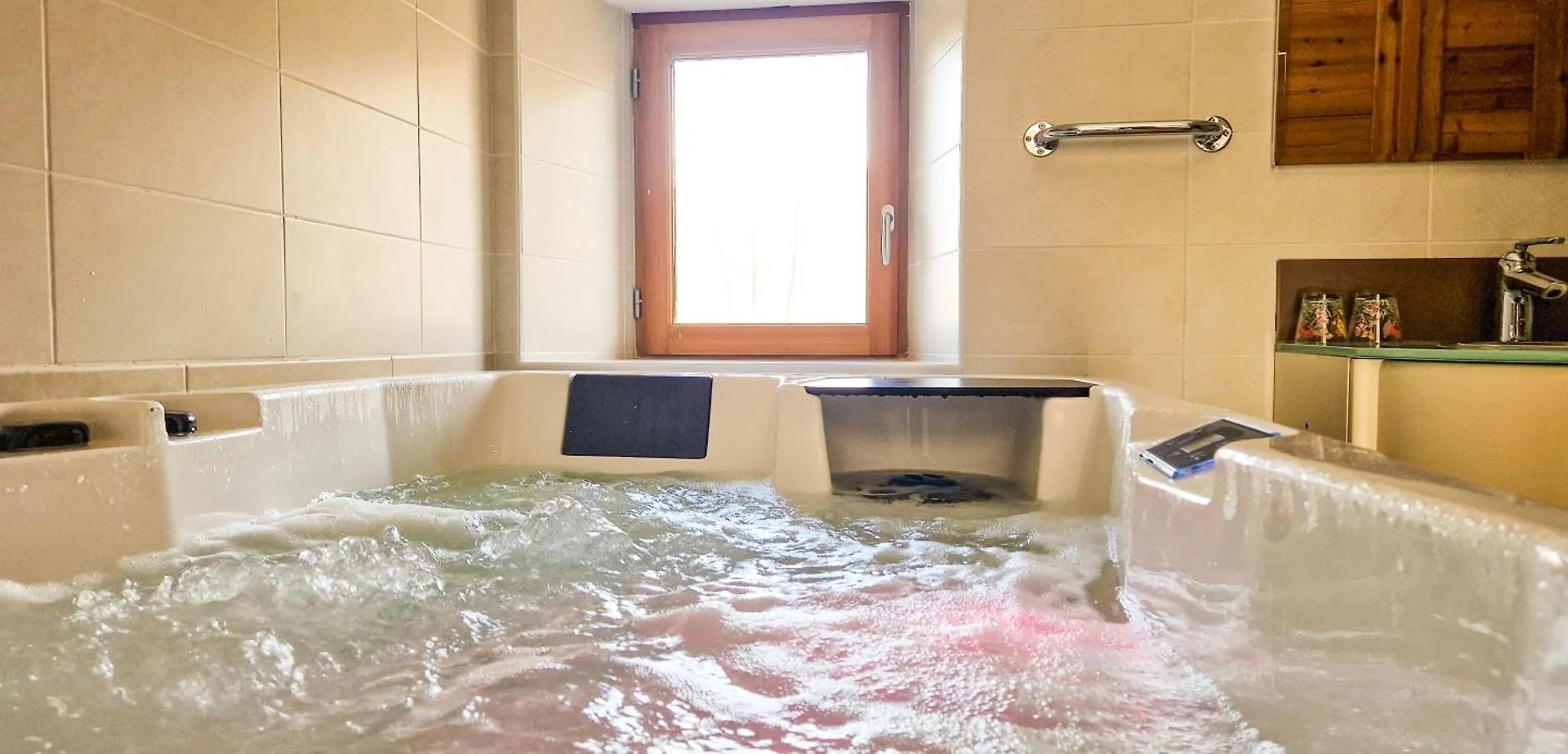 Panzió Les Clarines Perceneige - Chambre D'Hotes Vue Sur Montagne & Spa Saint-Jacques-en-Valgodemard